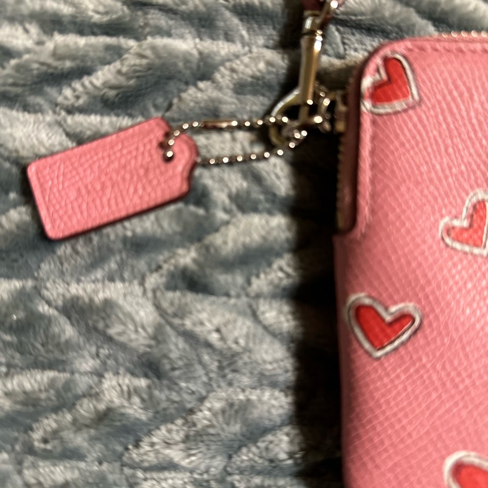 Coach Pink Heart Motif Wristlet - Picture 4 of 6